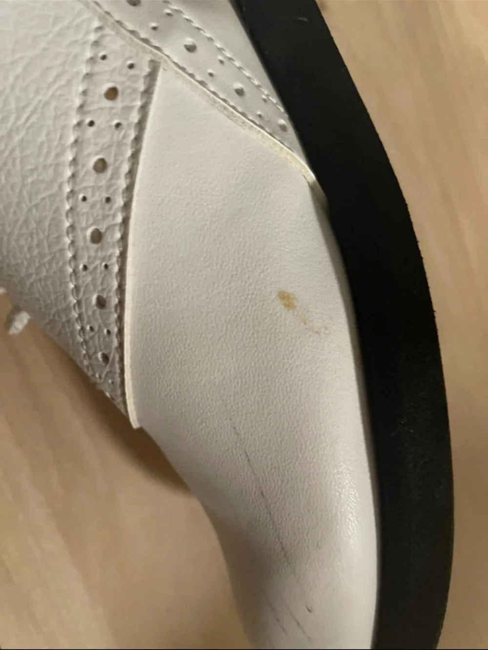FootJoy White Men's Oxford Golf Shoes with Black Trim